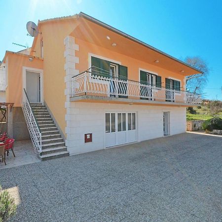 Apartments With A Parking Space Marina, Trogir - 11554 Zewnętrze zdjęcie