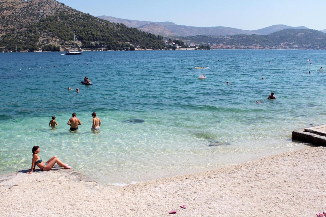 Apartments With A Parking Space Marina, Trogir - 11554 Zewnętrze zdjęcie