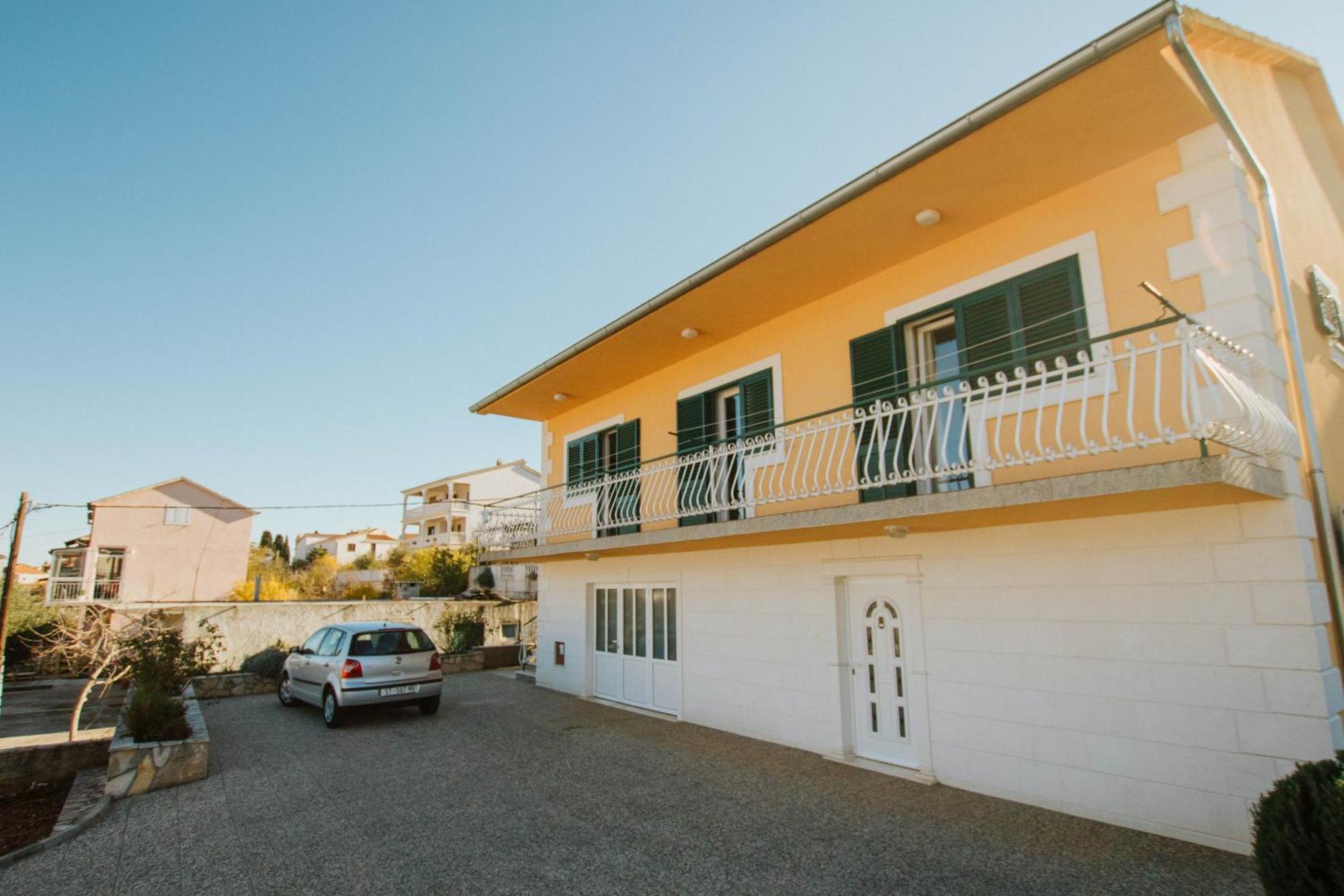 Apartments With A Parking Space Marina, Trogir - 11554 Zewnętrze zdjęcie